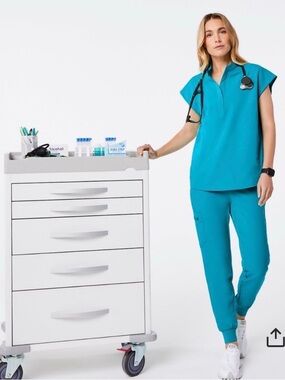 FIGS Technical Collection Teal Scrub Set | Top (M) + Jogger Pants (L/P)